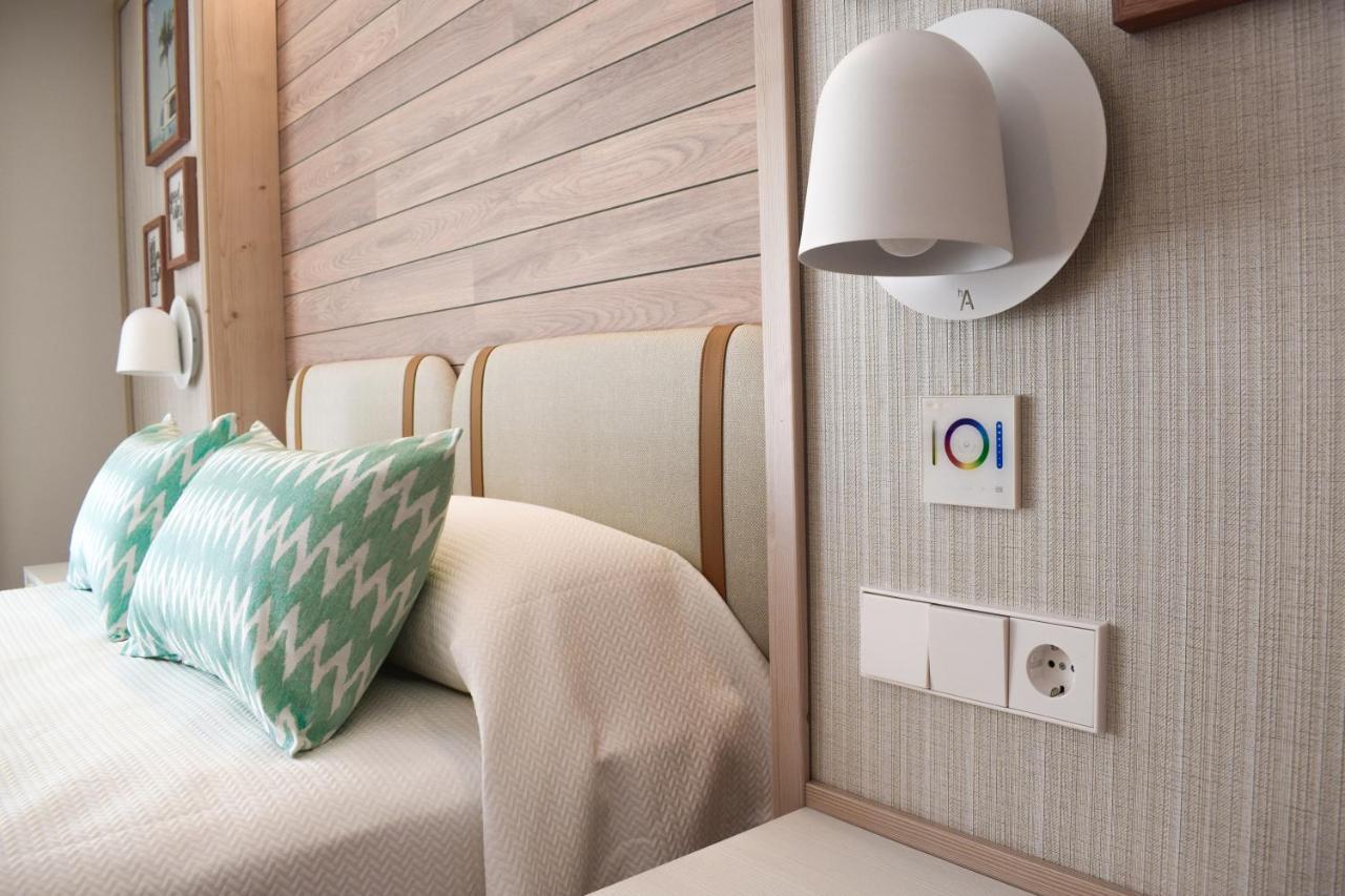 Ambassador Playa II Hotel เบนิดอร์ม ภายนอก รูปภาพ