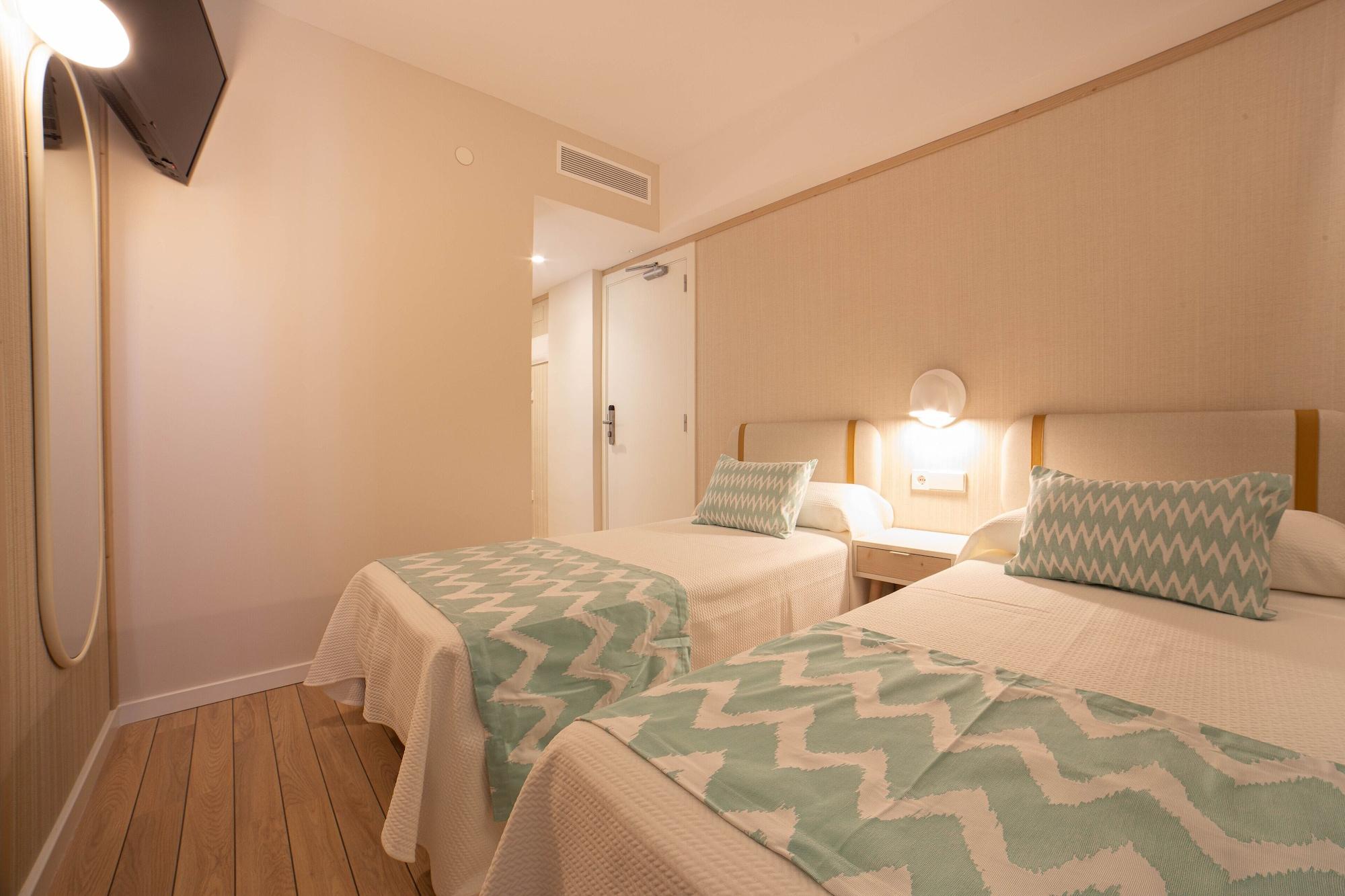 Ambassador Playa II Hotel เบนิดอร์ม ภายนอก รูปภาพ