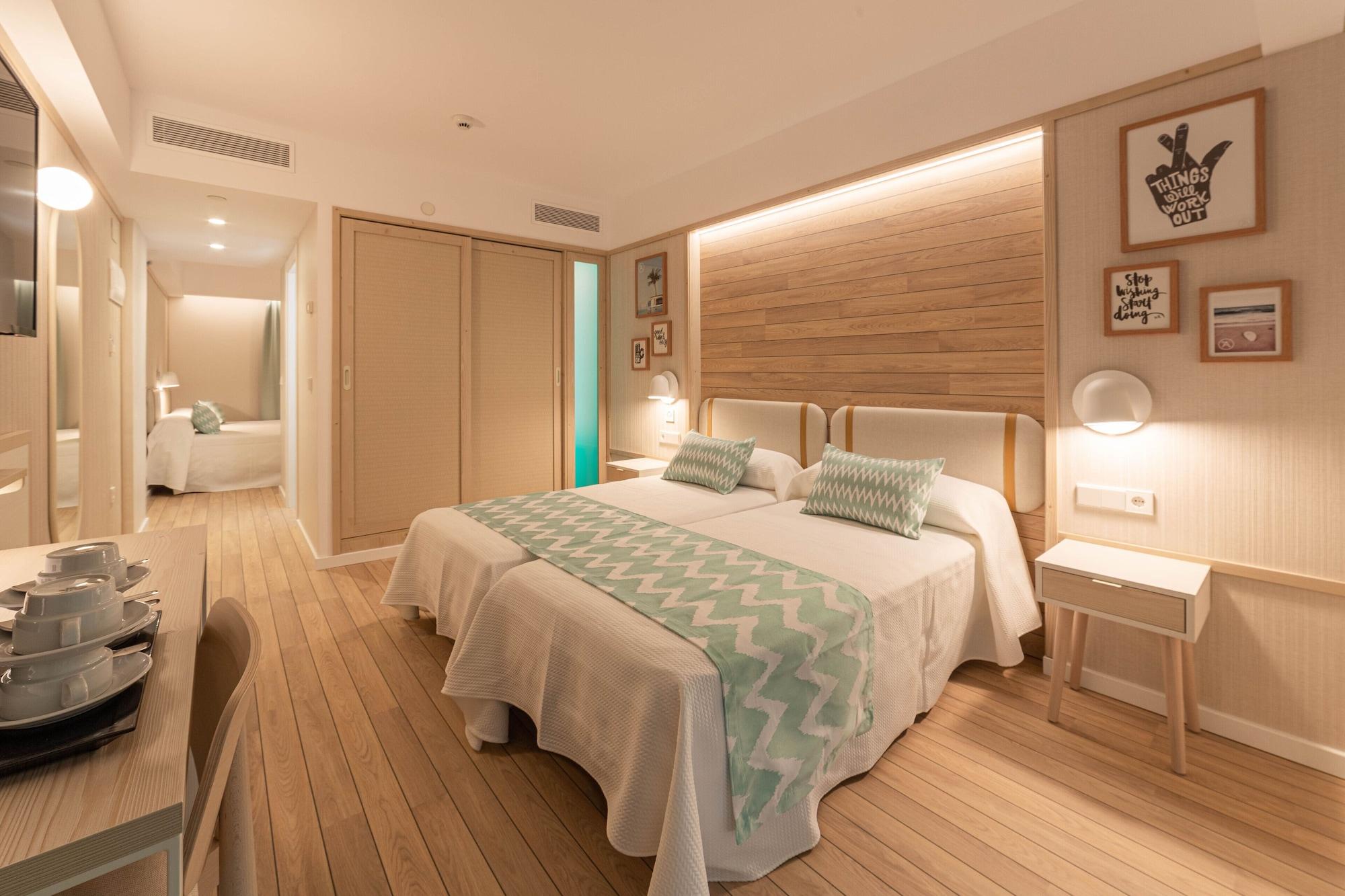 Ambassador Playa II Hotel เบนิดอร์ม ภายนอก รูปภาพ